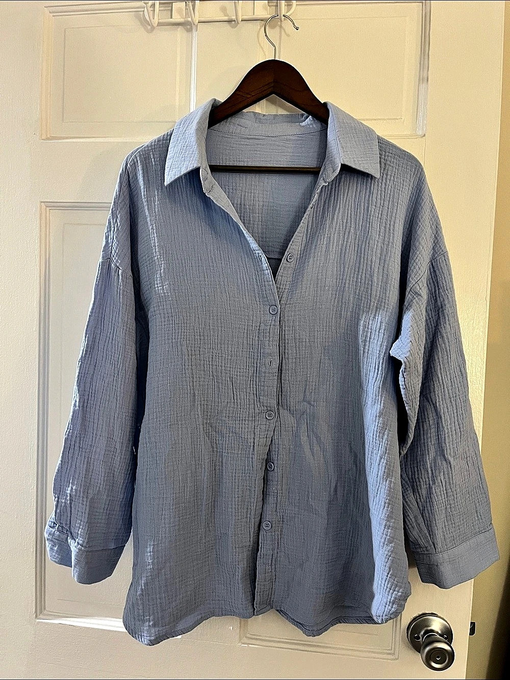 Cotton Button Down Shirt in Blue Size Medium oversized fit